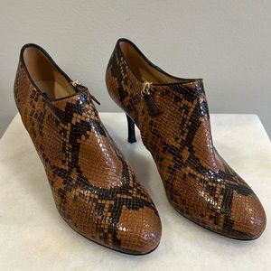 Longchamp Italian Leather Animal Print Shooties